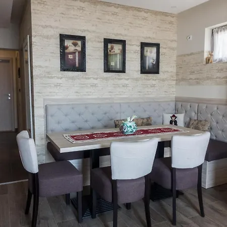 Fabulous Luxury G7 Apartment